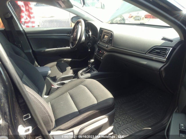 Hyundai Elantra Le 2018 5NPD74LF8JH316500 Image 5
