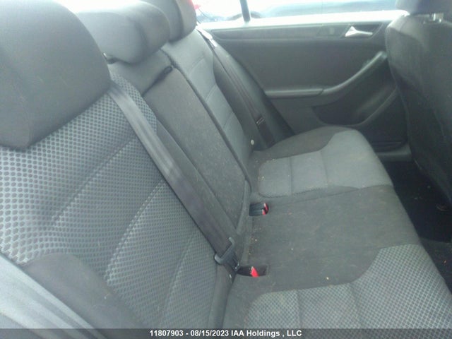 3VWDL7AJ1EM270378 Volkswagen Jetta Sedan Comfortline/highline
