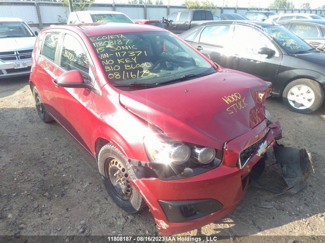 Chevrolet SONIC LT 2015 1G1JC6SHXF4117371 головне зображення