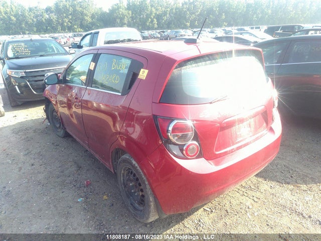 Chevrolet SONIC LT 2015 1G1JC6SHXF4117371 Image 3