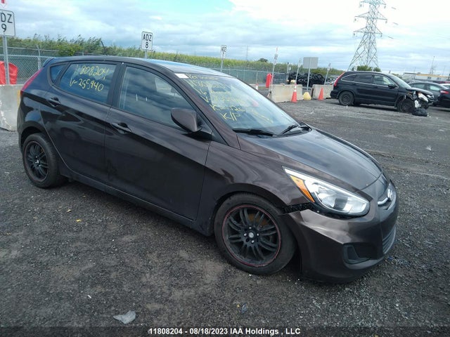 2016 KMHCT5AE2GU255940 main image