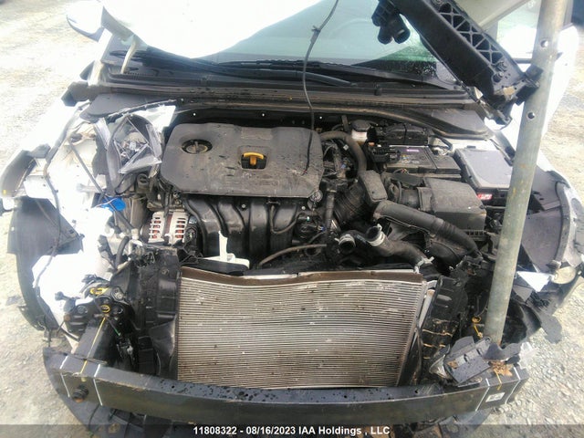 Hyundai Elantra Preferred W 2020 KMHD84LFXLU101654 Image 10
