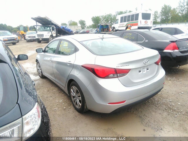 Hyundai ELANTRA GL 2016 5NPDH4AE9GH674981 Image 3