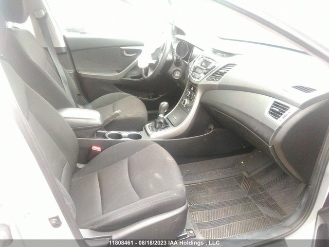 Hyundai ELANTRA GL 2016 5NPDH4AE9GH674981 Image 5