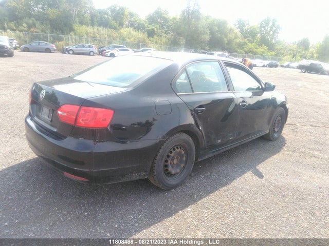 3VW1K7AJ1EM362127 Volkswagen Jetta Sedan Trendline/trendline+