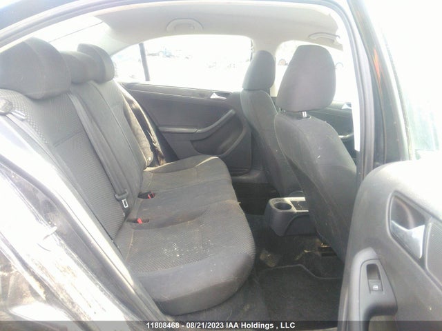 3VW1K7AJ1EM362127 Volkswagen Jetta Sedan Trendline/trendline+