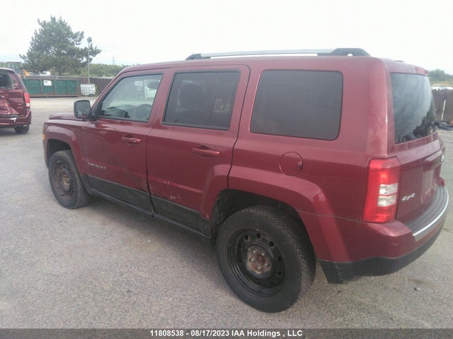 1C4NJRAB2GD557762 Jeep Patriot High Altitude