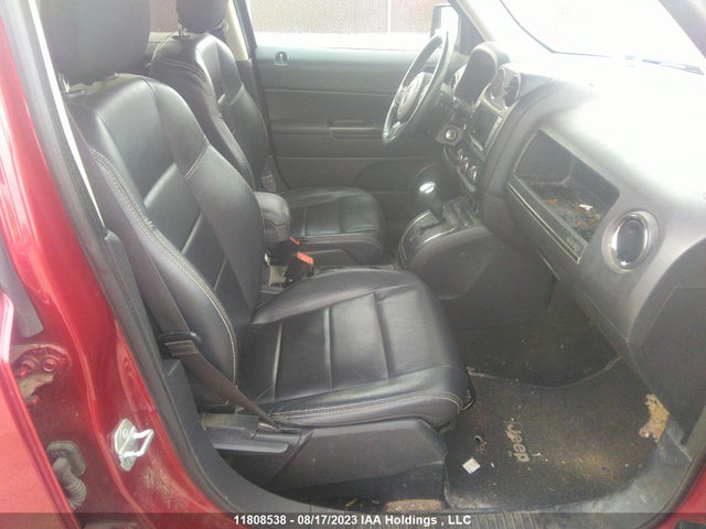 1C4NJRAB2GD557762 Jeep Patriot High Altitude