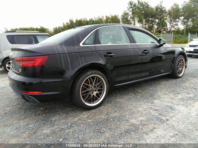 WAUANAF46JN000527 Audi A4 Sedan Komfort