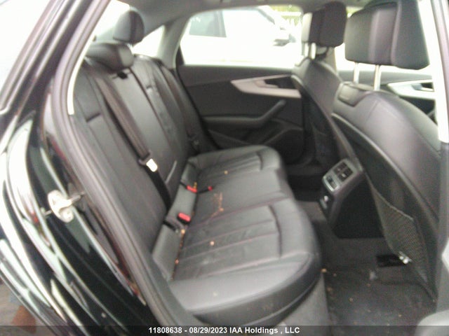 WAUANAF46JN000527 Audi A4 Sedan Komfort