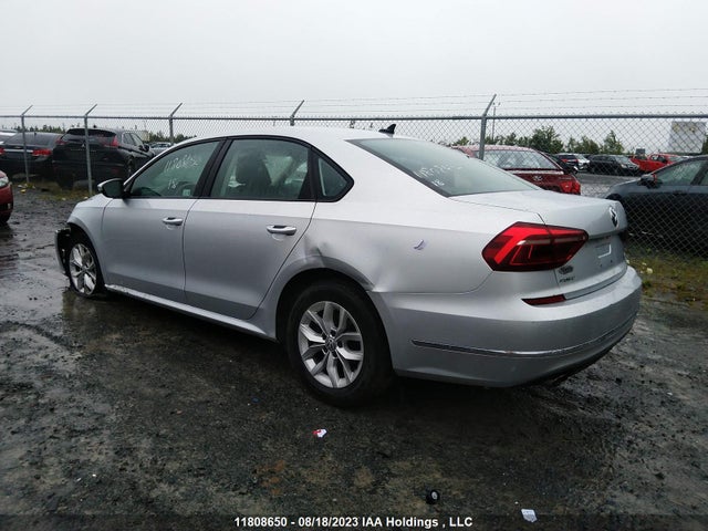 Volkswagen Passat Trendline+ 2018 1VWAA7A35JC028389 Image 3