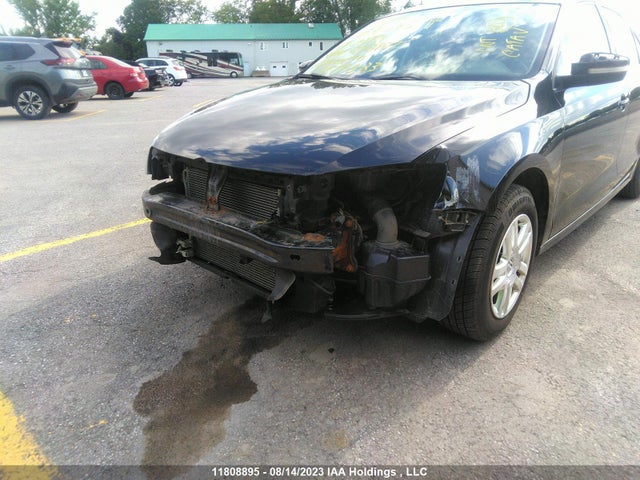 3VW1K7AJ8EM243927 Volkswagen Jetta Sedan Trendline/trendline+