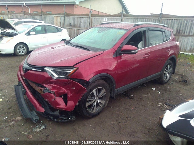 Toyota RAV4 LE 2018 2T3ZFREV8JW510401 Image 2