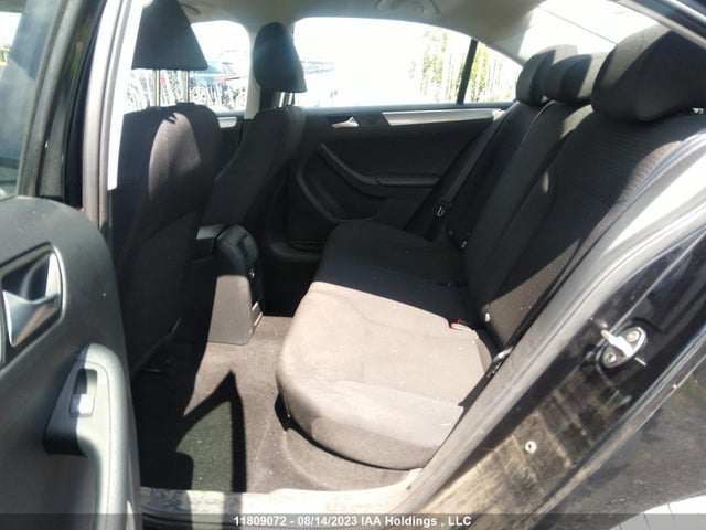 3VWB07AJ7FM243297 Volkswagen JETTA