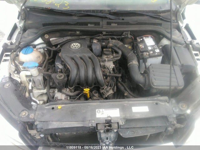 3VWDK7AJ8EM414933 Volkswagen Jetta Sedan Comfortline