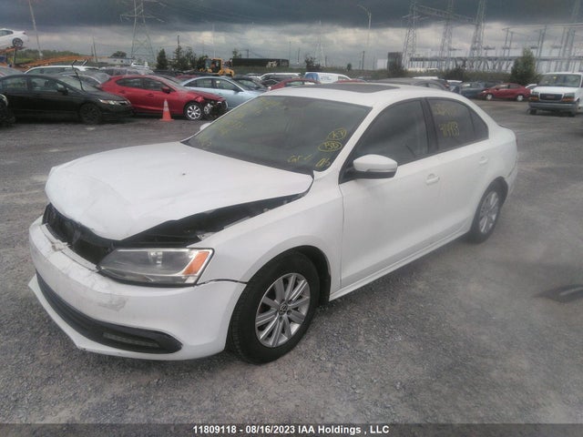 3VWDK7AJ8EM414933 Volkswagen Jetta Sedan Comfortline