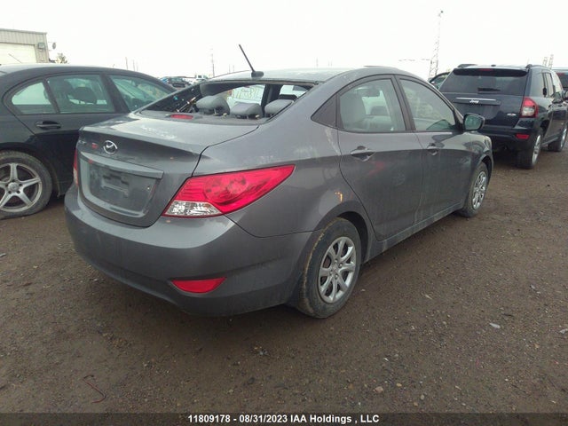 Hyundai ACCENT GL 2014 KMHCT4AE9EU735402 Image 4