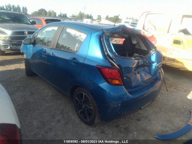 Toyota YARIS LE 2017 VNKKTUD34HA072649 Image 3
