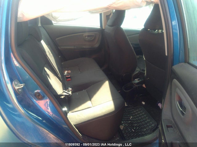 Toyota YARIS LE 2017 VNKKTUD34HA072649 Image 8