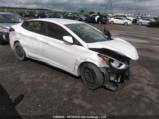 Hyundai ELANTRA GL 2016 5NPDH4AE5GH702887 zdjęcie główne