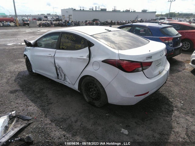 Hyundai ELANTRA GL 2016 5NPDH4AE5GH702887 Image 3