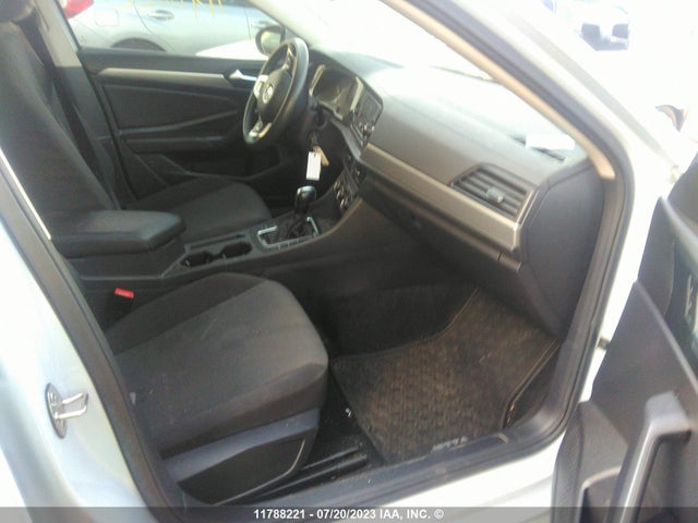 3VWC57BU8KM042727 Volkswagen Jetta S/se/r-line