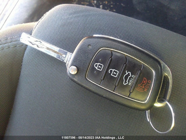 Hyundai SONATA SE 2019 5NPE24AF8KH737639 Image 30