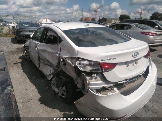 Hyundai ELANTRA GL 2015 5NPDH4AE5FH601119 Image 3
