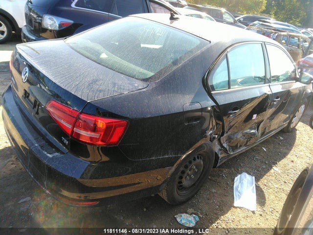 3VWD07AJ1FM419317 Volkswagen Jetta Sedan Comfortline/trendline+
