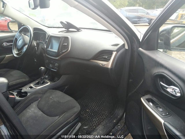 1C4PJMCS1HW630795 Jeep Cherokee North