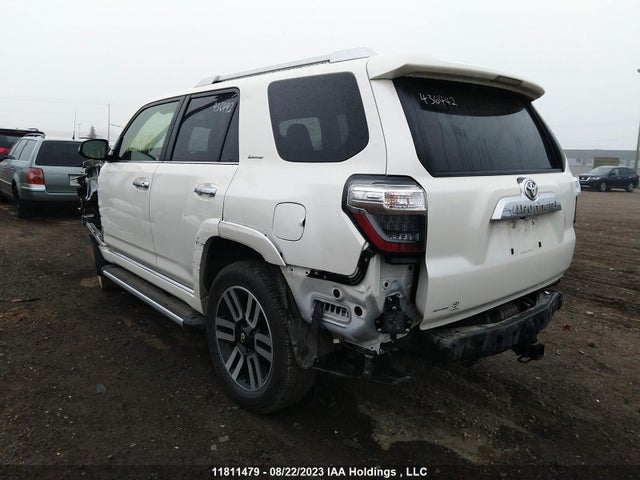Toyota 4RUNNER 2022 JTEKU5JR7N6060882 Image 3