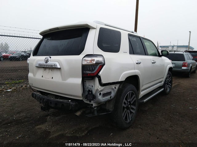 Toyota 4RUNNER 2022 JTEKU5JR7N6060882 Image 4