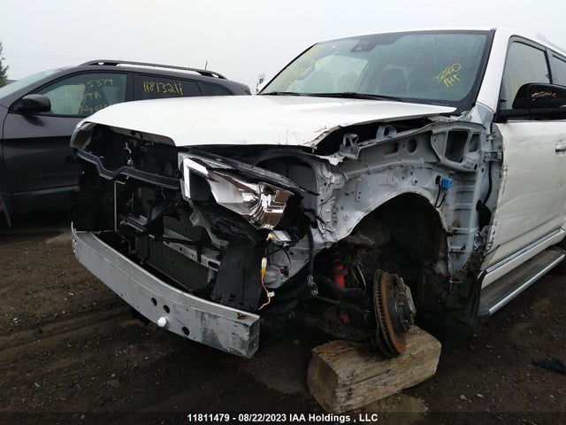 Toyota 4RUNNER 2022 JTEKU5JR7N6060882 Image 6