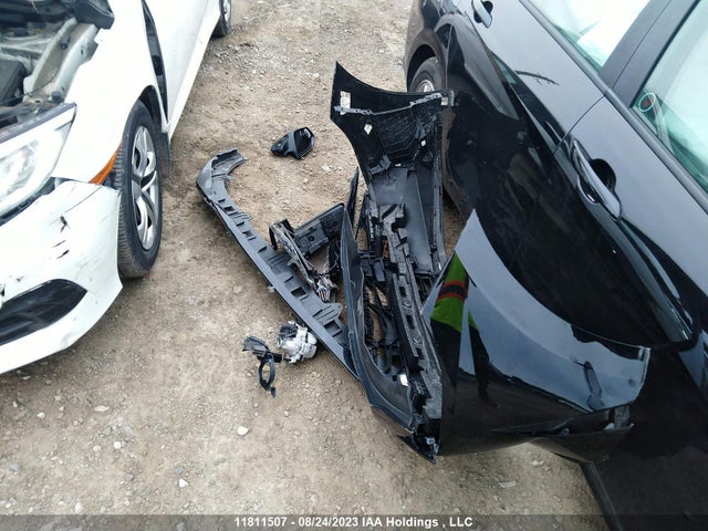 Hyundai Elantra Essential 2022 KMHLM4AG2NU331467 Image 12