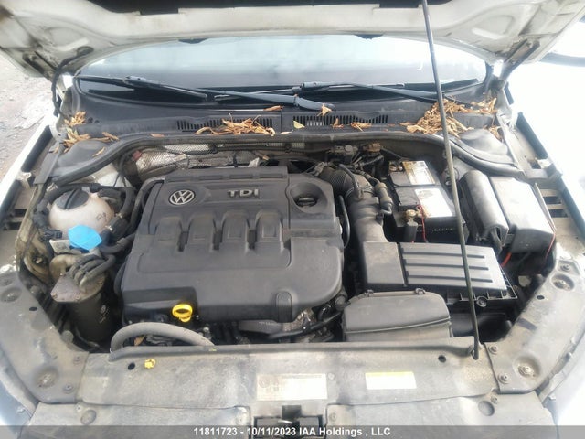 3VWDA7AJ3FM281244 Volkswagen Jetta Sedan Comfortline