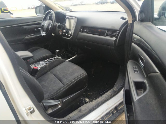 JA4AZ2A38LZ603383 Mitsubishi Outlander Es/ex-l/ex