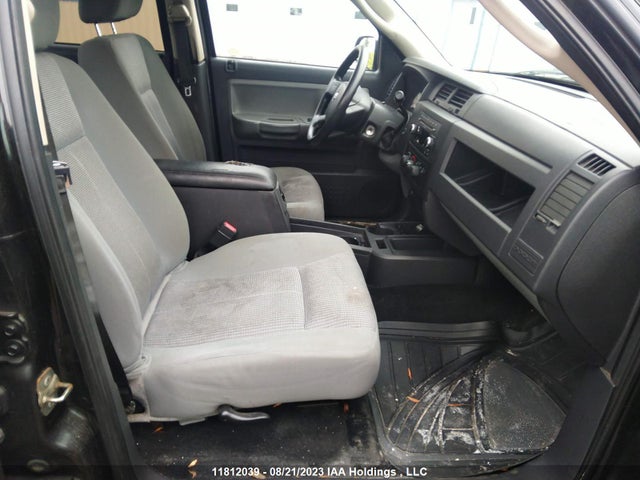 2011 Ram Dakota Sxt მანქანა იყიდება აუქციონზე, vin: 1D7RW3GK5BS633881, აუქციონის ნომერი: 11812039
