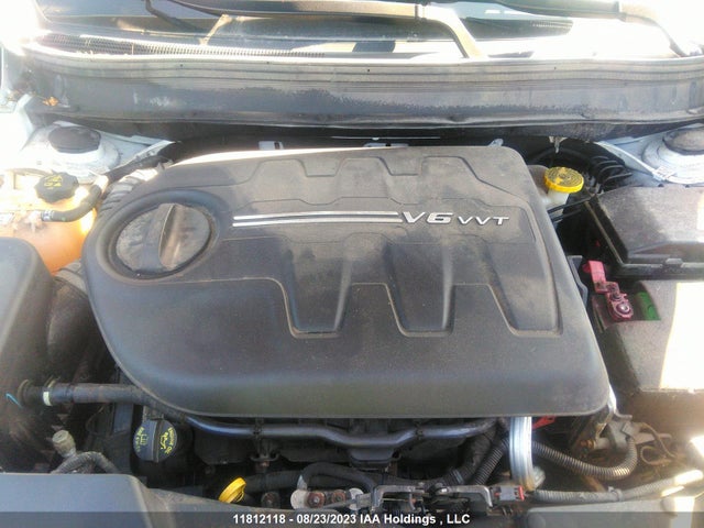 1C4PJMCS9HW561015 Jeep Cherokee 75th Anniversary