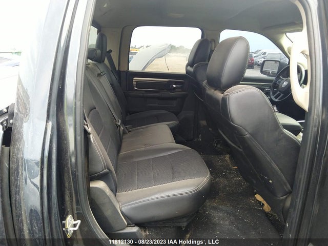 1C6RR7MT6JS203031 RAM 1500 Sport