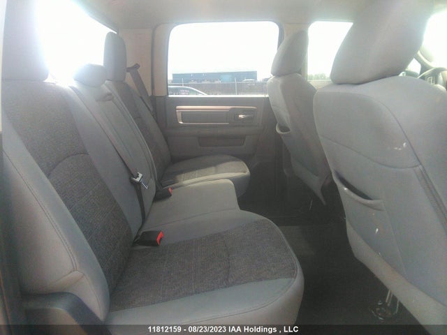 1C6RR7LT5KS656351 RAM 1500 Classic Warlock