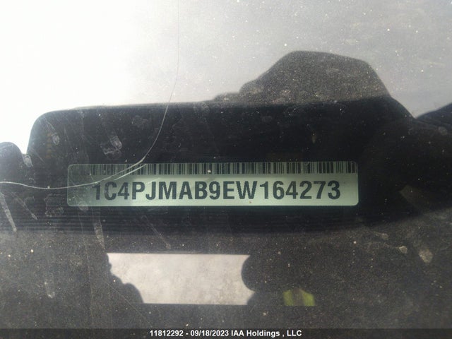 1C4PJMAB9EW164273 Jeep Cherokee Sport