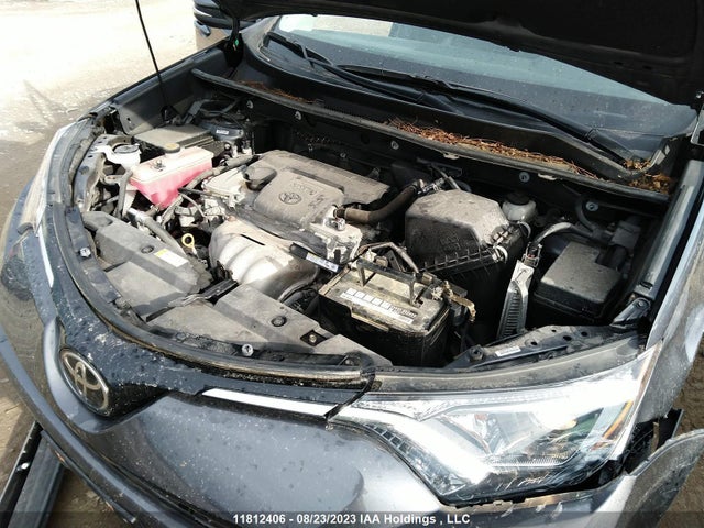 Toyota RAV4 LE 2017 2T3ZFREVXHW400881 Image 10