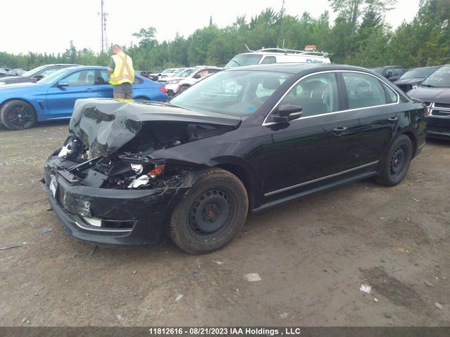 1VWCS7A3XFC106940 Volkswagen Passat Highline