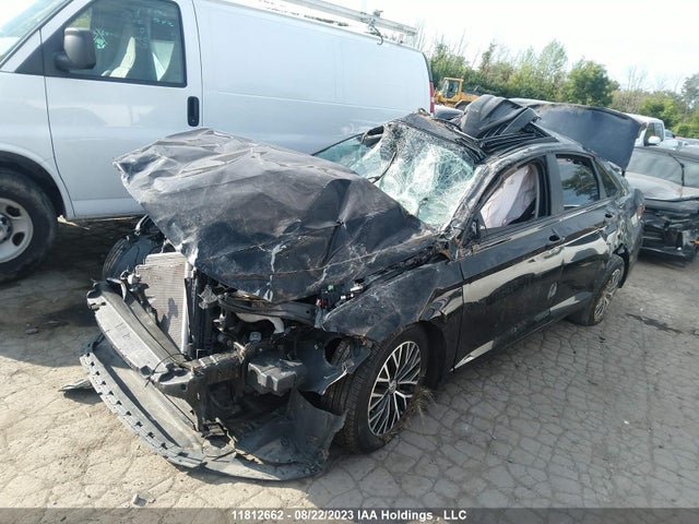 Volkswagen Jetta Highline 2019 3VWE57BU4KM263864 Image 2