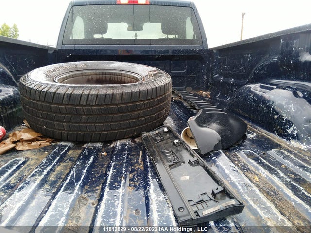 3C6JR6DT8KG512385 RAM 1500 Classic St