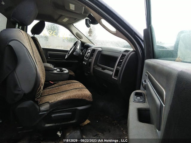 3C6JR6DT8KG512385 RAM 1500 Classic St