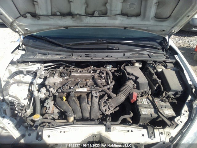 Toyota COROLLA CE/S/LE 2016 2T1BURHE7GC544285 Image 10