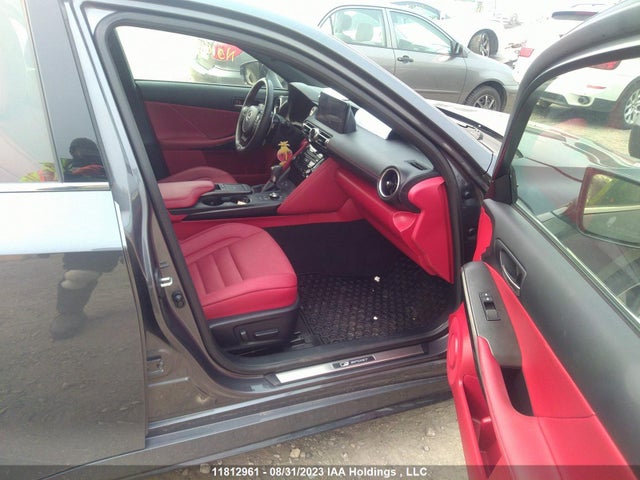 JTHG81F2XM5045895 Lexus Is Is 300