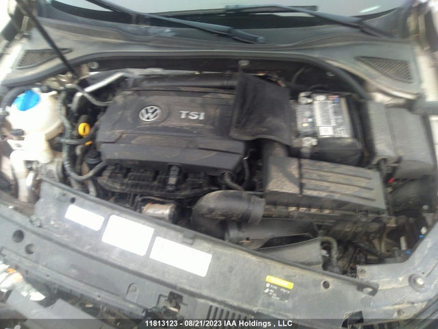 1VWBS7A38FC119648 Volkswagen Passat Comfortline