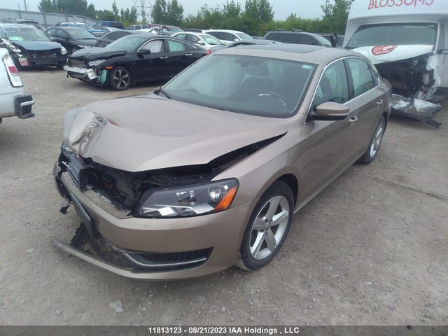 1VWBS7A38FC119648 Volkswagen Passat Comfortline